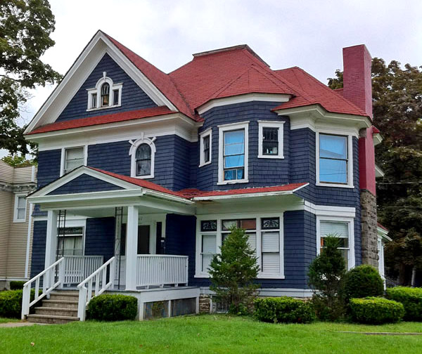 47 Center St.